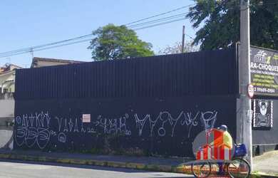 Imagem: A casa em condomínio possui 2 Dormitórios, 5 Banheiros, 2