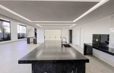 Imagem 4: Vede-se casa alto padrão