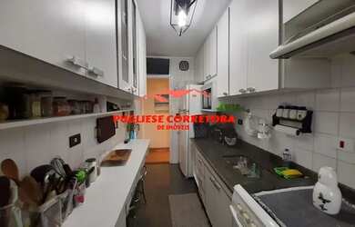 Imagem: O apartamento possui 3 Dormitórios, 2 Banheiros, 2 Vagas na