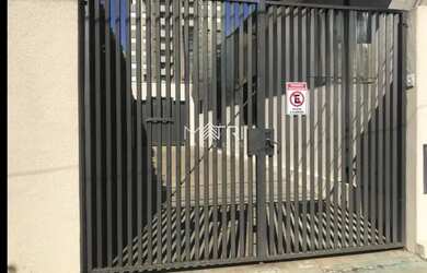 Imagem: A casa possui 2 Dormitórios, 1 Banheiro, 4 Vagas na garagem