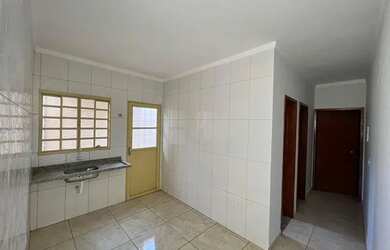 Imagem: A casa possui 2 Dormitórios, 1 Banheiro, 49m² de Área e