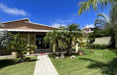 Imagem: A casa em condomínio possui 4 Dormitórios, 4 Banheiros, 4