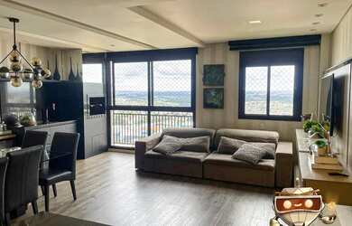 Imagem: O apartamento possui 1 Dormitório, 1 Banheiro, 2 Vagas na garagem