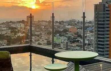 Imagem: O apartamento na cobertura possui 3 Dormitórios, 5 Banheiros