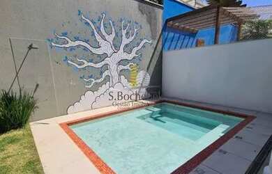 Imagem: A casa em condomínio possui 3 Dormitórios, 5 Banheiros, 3