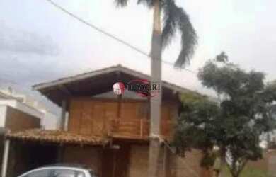 Imagem: A casa em condomínio possui 3 Dormitórios, 3 Banheiros, 5