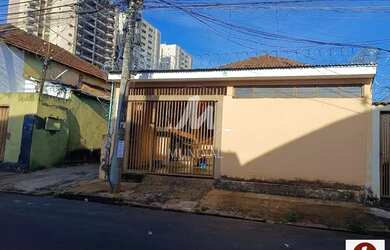 Imagem: O depósito possui 1 Vaga na garagem e 120m² de Área e está