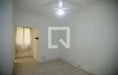 Imagem: O apartamento possui 3 Dormitórios, 2 Banheiros e 83m² de