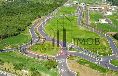 Imagem: O terreno à venda possui 322m² de Área e está localizado