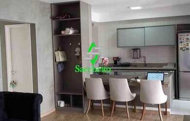 Imagem: O apartamento possui 3 Dormitórios, 1 Banheiro, 2 Vagas na