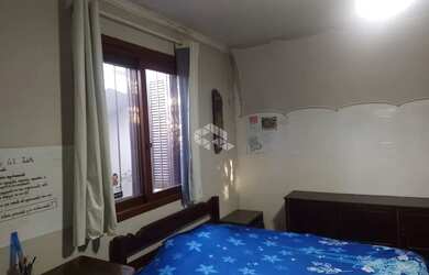 Imagem 16: Casa com 04 dormitórios à venda no bairro Nossa Senhora de Lourdes em Santa Maria