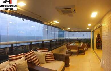 Imagem: O apartamento possui 4 Dormitórios, 5 Banheiros, 4 Vagas na