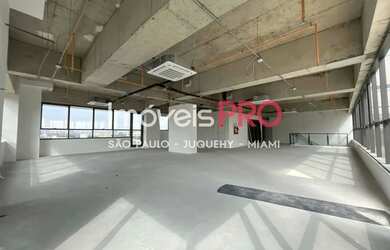 Imagem 8: Meia-laje duplex de 864 m² na Vila Leopoldina