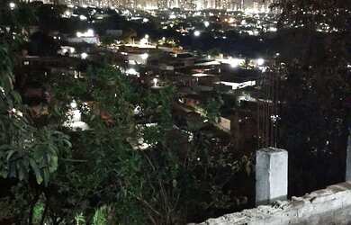 Imagem 9: URGENTE EXCELENTE Lote de 862m² Com casa na Laje de 3Quartos IPTU Cond....