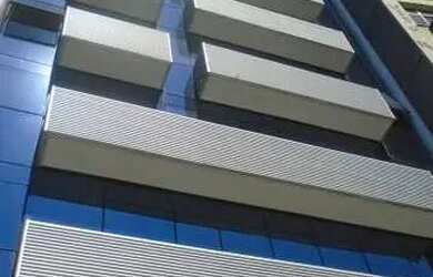 Imagem: O depósito possui 1 Vaga na garagem, 37m² de Área e está