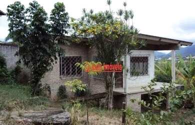 Imagem: O terreno possui 2.920m² de Área e está localizado em Itaipu