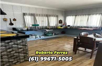 Imagem: O terreno possui 1.000m² de Área e está localizado em Centro