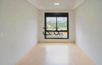 Imagem 14: Portal de Versalhes - Casa de rua