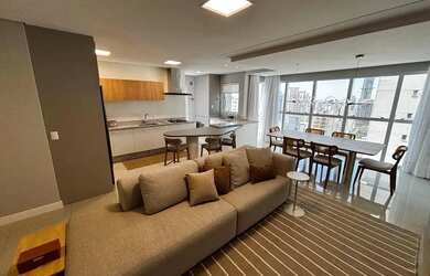 Imagem: O apartamento possui 3 Dormitórios, 3 Banheiros, 3 Vagas na