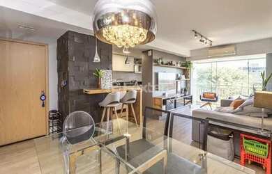 Imagem: O apartamento possui 2 Dormitórios, 2 Banheiros, 2 Vagas na