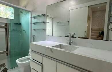 Imagem 3: Imóvel para venda possui 300 metros quadrados com 4 quartos em Cohajap...