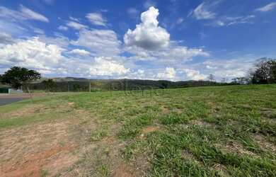 Imagem: O terreno à venda possui 1331m² de Área e está localizado