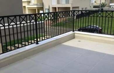 Imagem: A casa em condomínio possui 4 Dormitórios, 4 Banheiros, 2