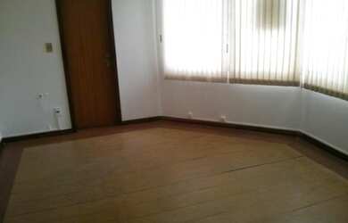 Imagem: O depósito possui 25m² de Área e está localizado em Santa