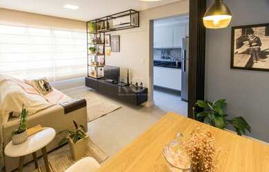 Imagem 1: Porto Alegre - Apartamento Padrão - Ipanema