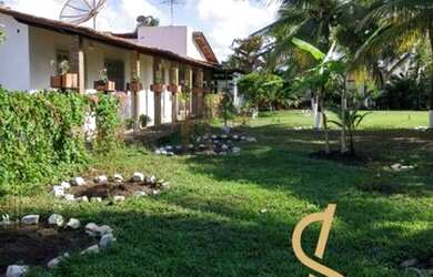 Imagem: A casa em condomínio possui 5 Dormitórios, 5 Banheiros, 5