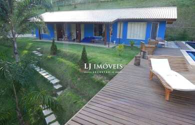 Imagem: A casa possui 2 Dormitórios, 2 Banheiros e 1777m² de Área