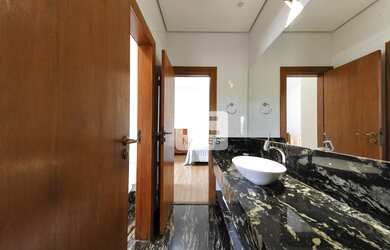 Imagem 7: Casa em condomínio à venda, 7 quartos, 3 suítes, 7 vagas, Estância...