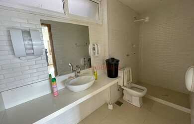 Imagem 7: Andar comercial bem alto com 330 m² na Av. Churchill ao lado do ministério...