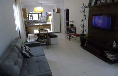 Imagem 2: Casa com 2 dormitórios à venda, 125 m² a 700 metros da praia da Vista...