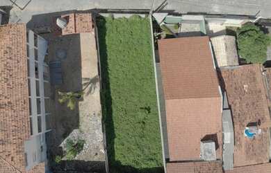 Imagem: O terreno possui 300m² de Área e está localizado em Neópolis