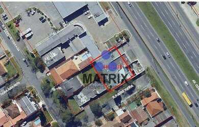 Imagem: O terreno possui 1.250m² de Área e está localizado em Guabirotuba