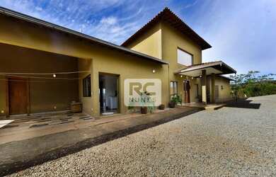 Imagem 2: Casa em condomínio à venda, 7 quartos, 3 suítes, 7 vagas, Estância...