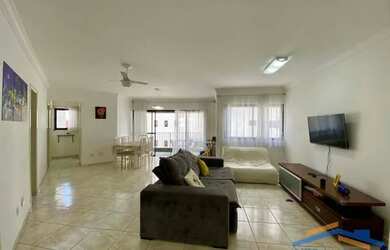 Imagem: O apartamento possui 3 Dormitórios, 2 Banheiros, 1 Vaga na