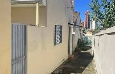 Imagem: A casa possui 2 Dormitórios, 1 Banheiro, 60m² de Área e está