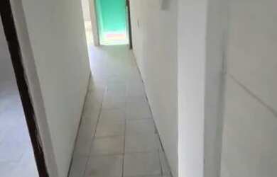 Imagem: A casa possui 2 Dormitórios, 1 Banheiro e está localizado