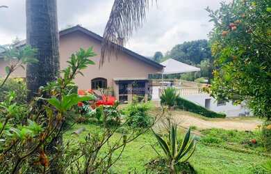 Imagem: A fazenda possui 300m² de Área e está localizado em Santa