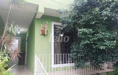 Imagem: A casa possui 3 Dormitórios, 4 Banheiros, 4 Vagas na garagem