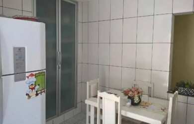 Imagem 3: VENDO EXCELENTE CASA. 58m² de Área, 1 Banheiroe2 Dormitórios