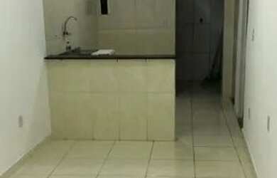 Imagem: O apartamento possui 2 Dormitórios, 2 Banheiros e está localizado