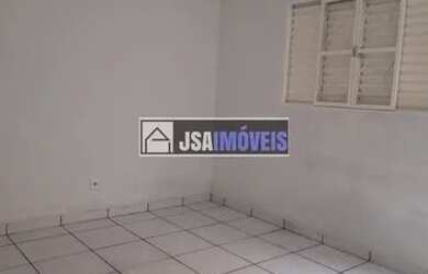 Imagem: O depósito possui 156m² de Área e está localizado em Centro