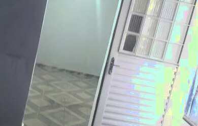 Imagem: A casa possui 1 Dormitório, 1 Banheiro e está localizado