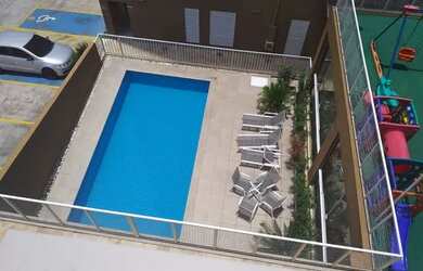 Imagem: O apartamento possui 2 Dormitórios, 1 Banheiro, 1 Vaga na garagem