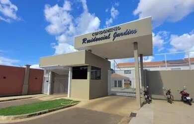 Imagem: A casa em condomínio possui 3 Dormitórios, 4 Banheiros, 2