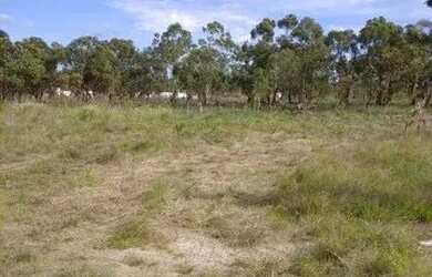 Imagem: O terreno possui 220m² de Área e está localizado em Cosme