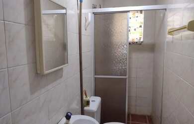 Imagem 4: Casa, com piscina, edícula, fogão a lenha , forno e churrasqueira